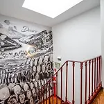 Wine House - & Bed and Breakfast Lisboa